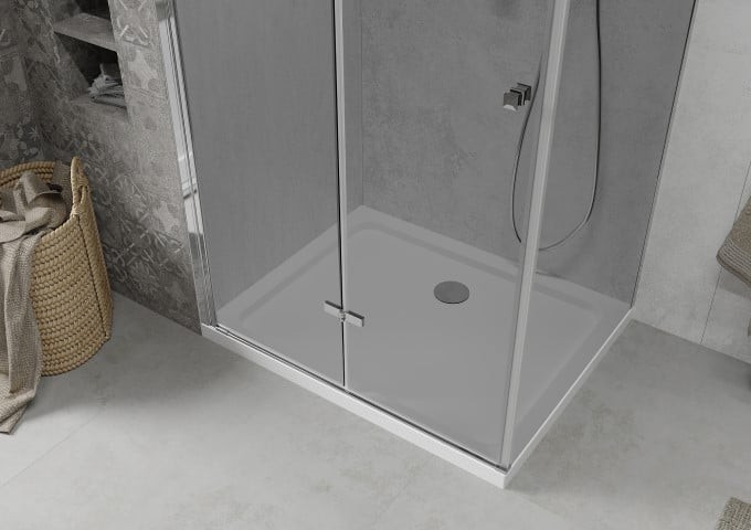 Kabiny prysznicowe z brodzikiem z drzwiami składanymi