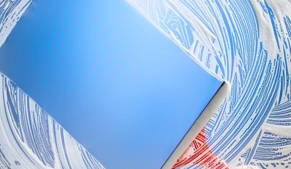 Do czego przydaje się ściągaczka w łazience?